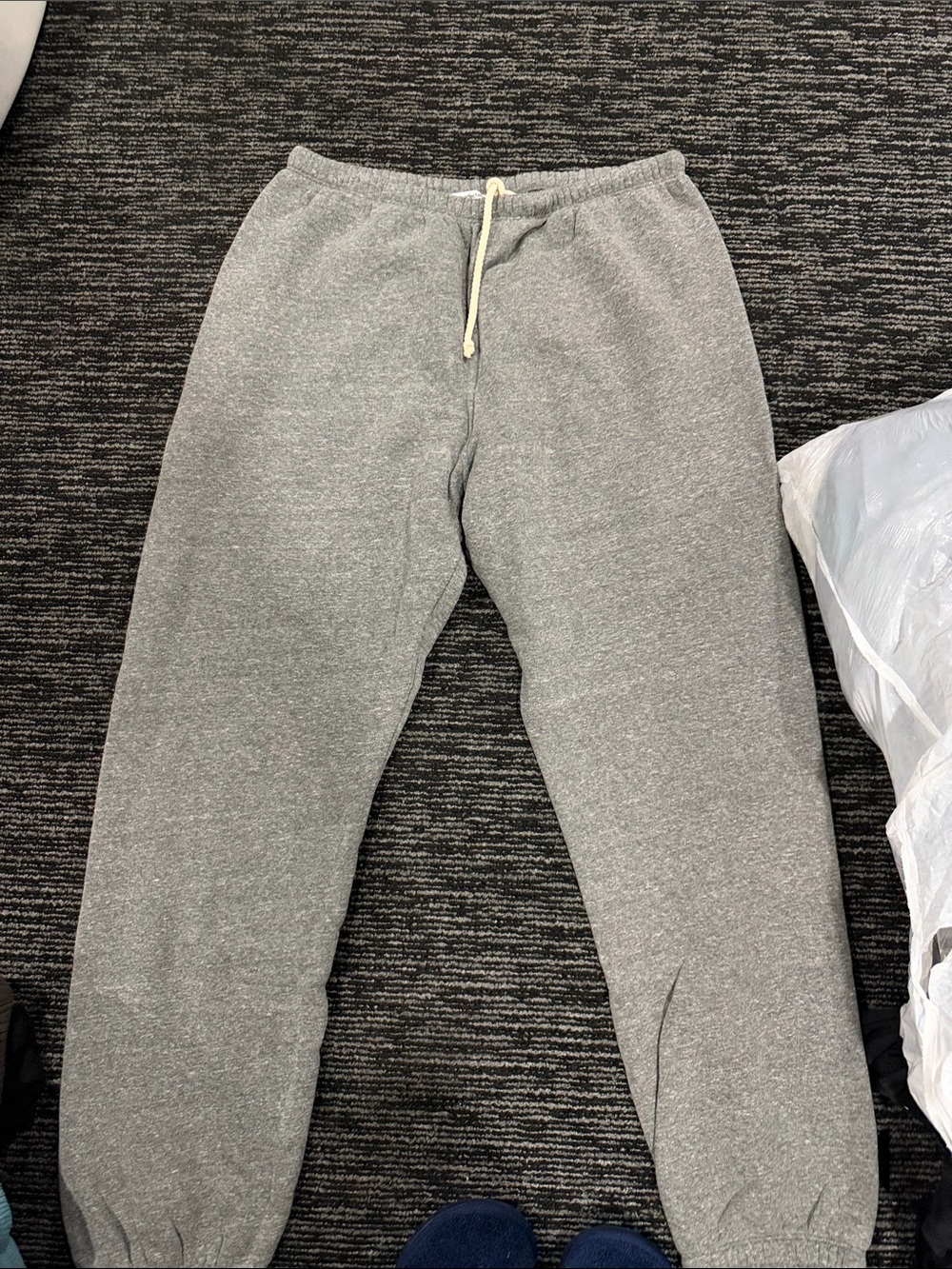 perfectwhitetee Men's Heather Gray Fleece Joggers